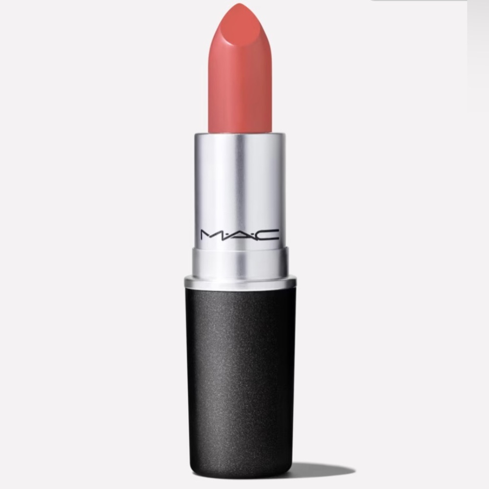 MAC- Velvet Teddy